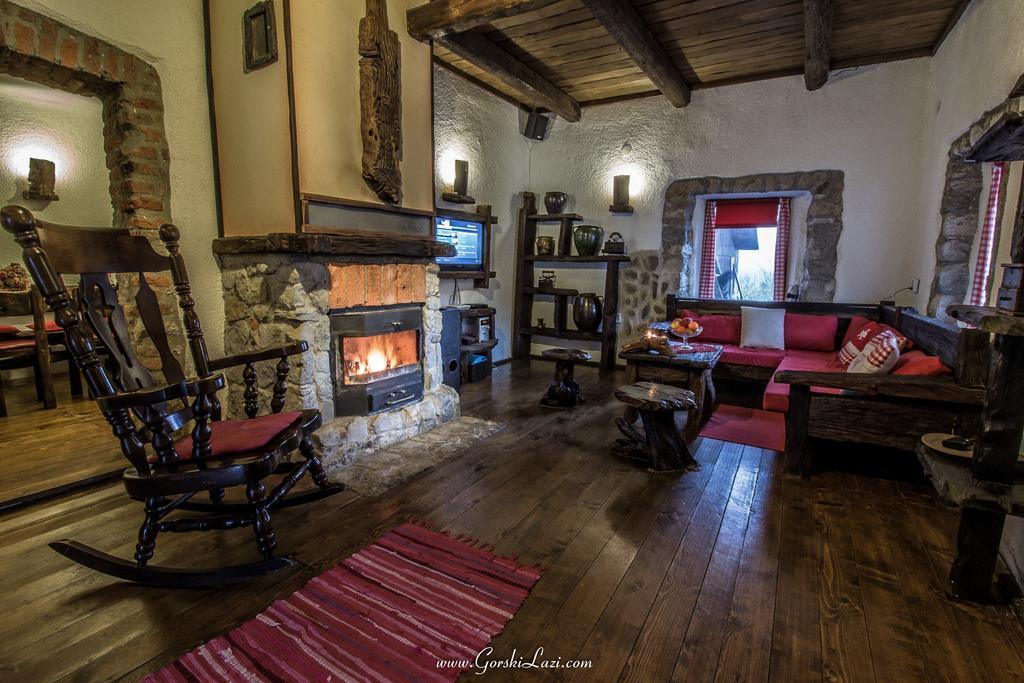 Holiday Home Gorski Lazi Tršće Kültér fotó